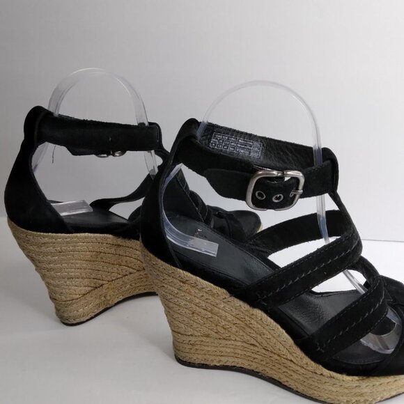 UGG LAURI 1000403 Black Suede Wedges Platform size 9 - Picture 14 of 14